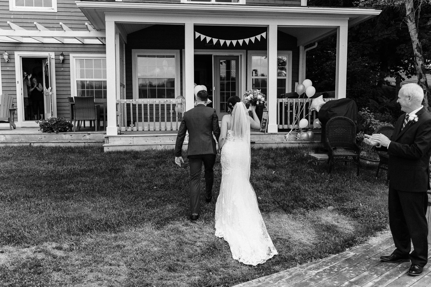 cottage wedding at rosewood on the cove