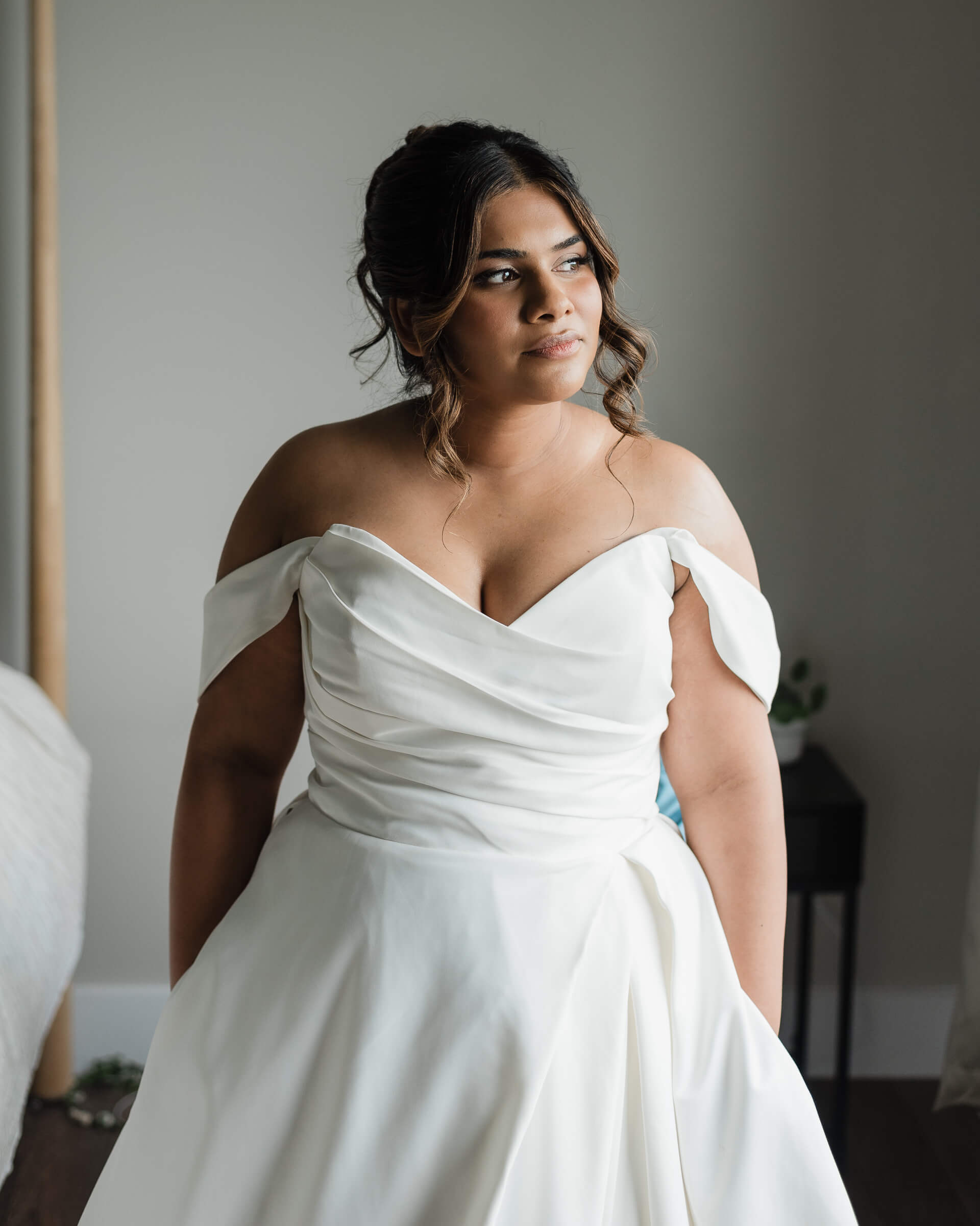 Bride gets ready for Halifax wedding