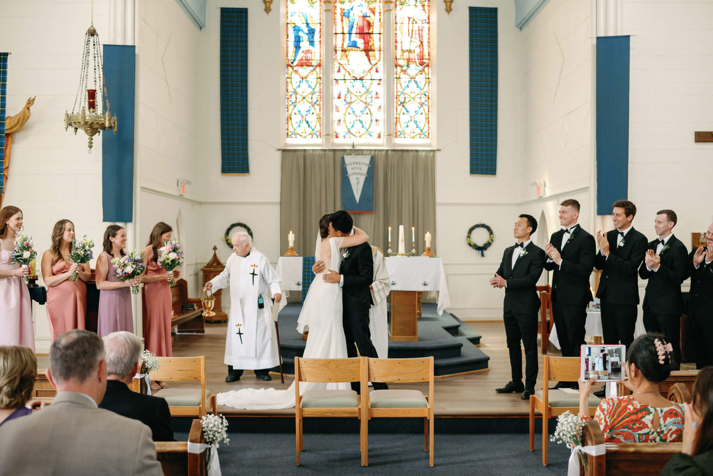 bride and groom married in new glasgow church
